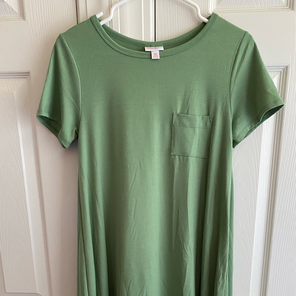 XS Lularoe Carly dress